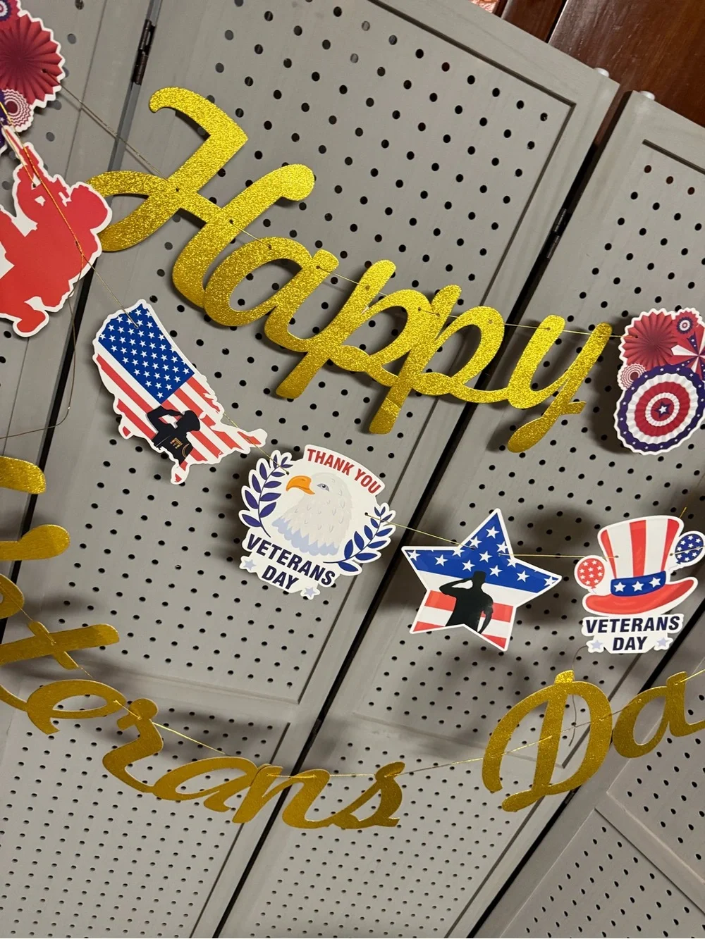 Veterans Day Gold Glitter Banner and Patriotic Garland